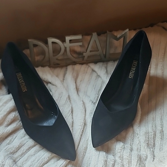 Dream Pairs Black Pumps - Picture 1 of 4